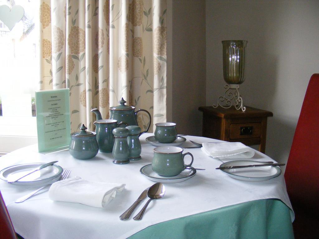 Birchleigh Guest House Grange-over-Sands Esterno foto