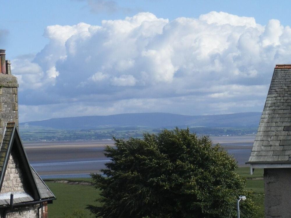 Birchleigh Guest House Grange-over-Sands Esterno foto