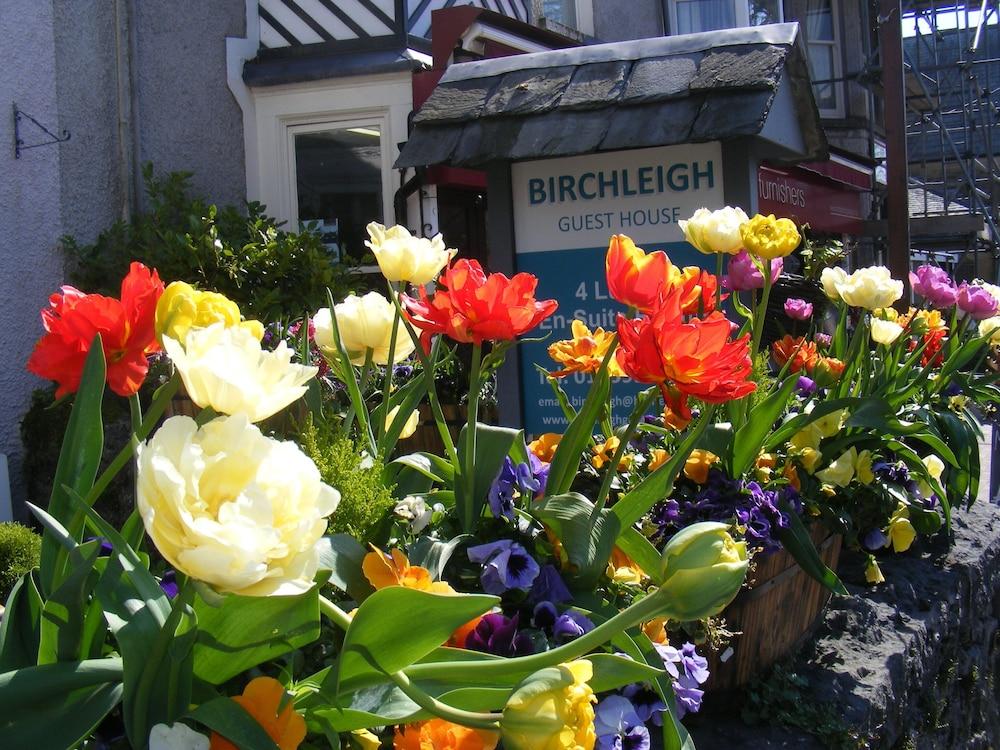 Birchleigh Guest House Grange-over-Sands Esterno foto