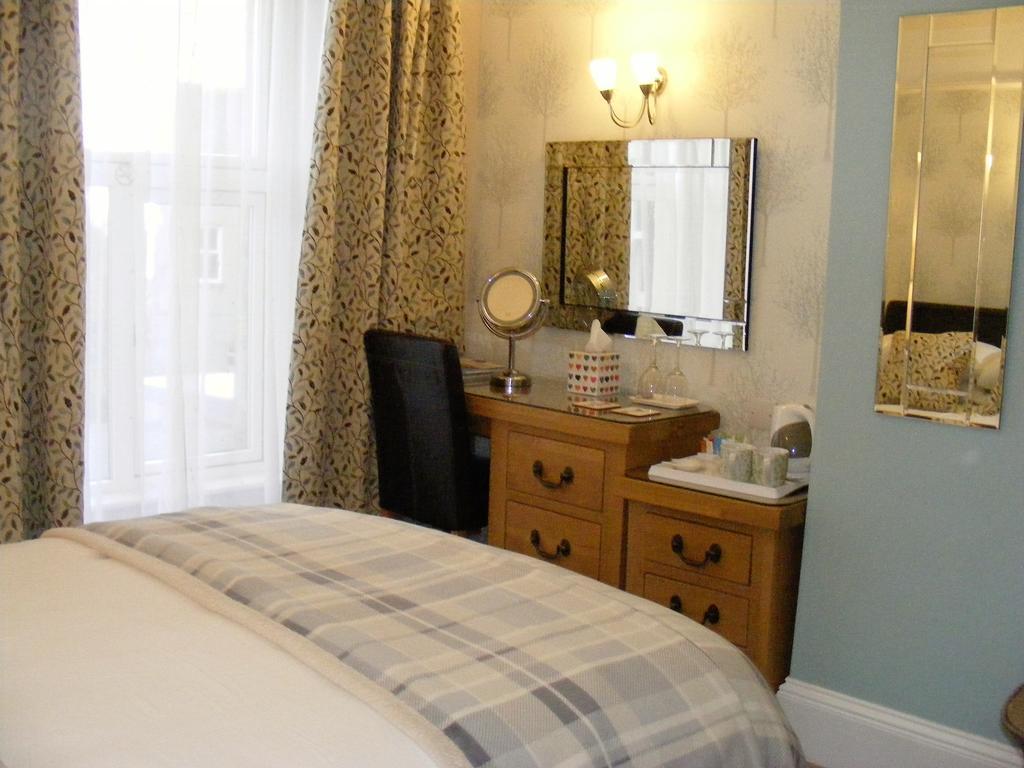 Birchleigh Guest House Grange-over-Sands Esterno foto