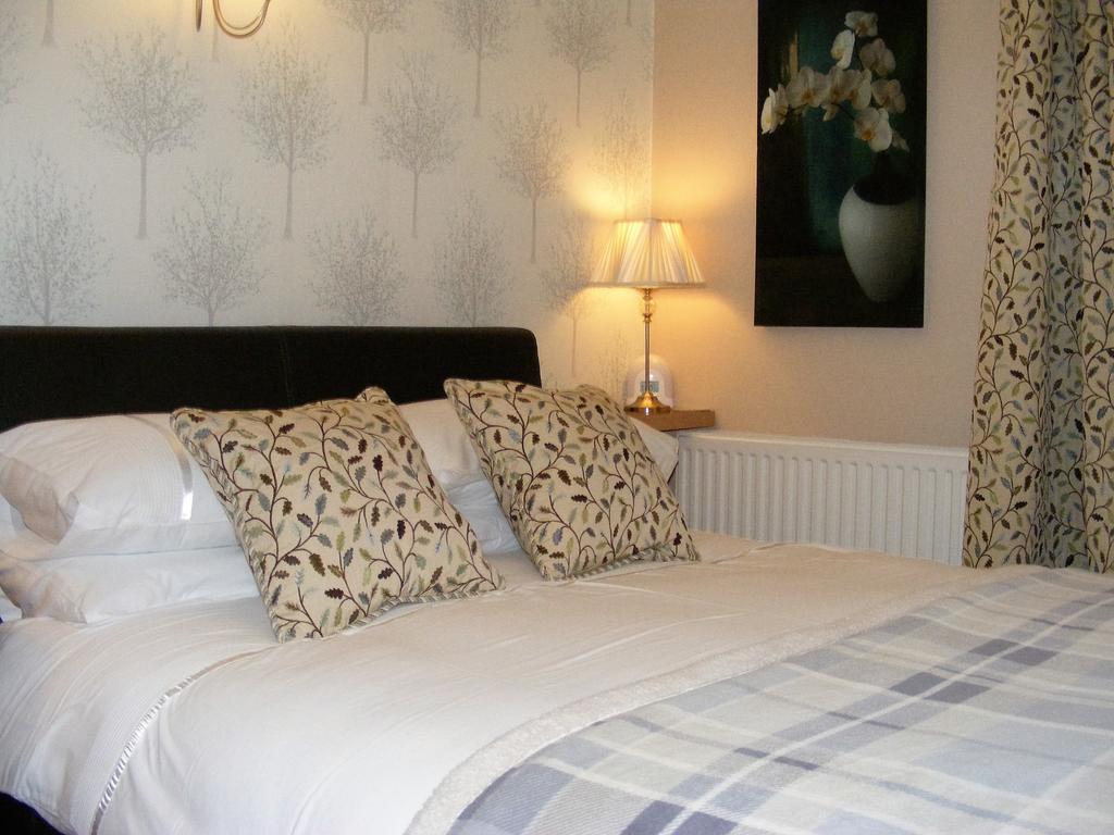 Birchleigh Guest House Grange-over-Sands Esterno foto
