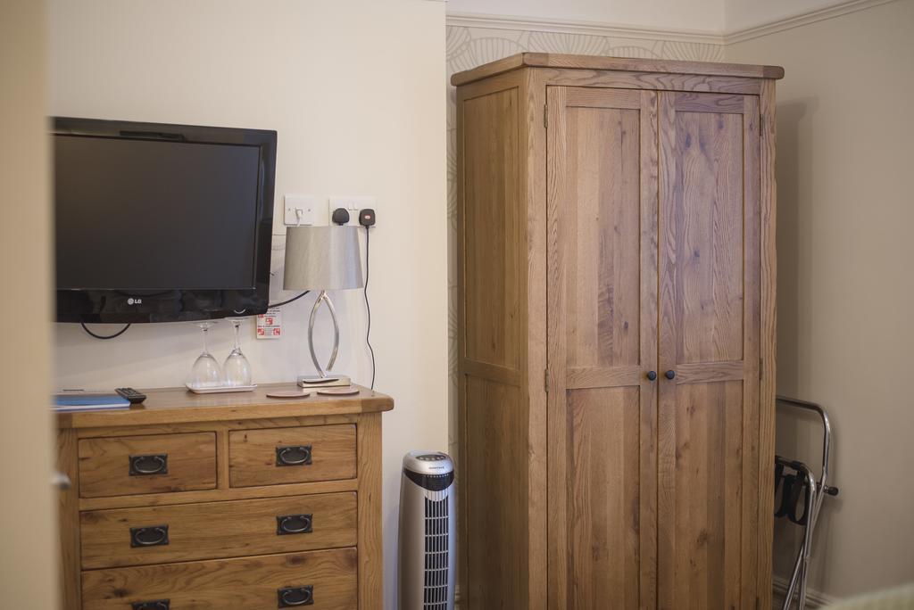 Birchleigh Guest House Grange-over-Sands Esterno foto
